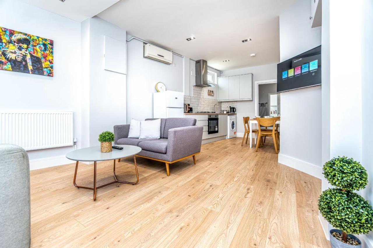 Modern Apartment In East London Exterior photo